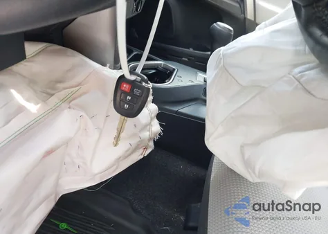 2016 Toyota Rav4 Xle from USA, damaged, VIN JTMWFREV6GJ084945